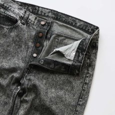 画像4: LEVI'S 501 ACID WASHED BLACK DENIM PANTS "made in USA" 【W34 x L36 程度】 (4)