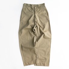 画像2: 50's US MARINE CORPS COTTON TWILL KHAKI TROUSERS【W28 x L30.5 程度】 (2)