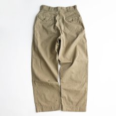 画像4: 50's US MARINE CORPS COTTON TWILL KHAKI TROUSERS【W28 x L30 程度】 (4)