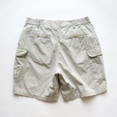 画像3: Columbia COTTON TUCK CARGO SHORTS 【W34 程度】 (3)