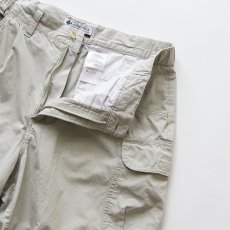 画像4: Columbia COTTON TUCK CARGO SHORTS 【W34 程度】 (4)