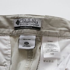 画像8: Columbia COTTON TUCK CARGO SHORTS 【W34 程度】 (8)