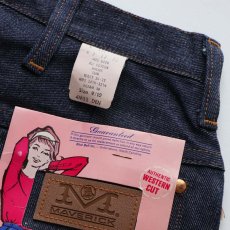 画像11: 60's BLUE BELL "MAVERICK" COTTON DENIM WOMEN'S SLIM CUT PANTS "DEADSTOCK" 【SIZE : W26 x L30.5 程度】 (11)