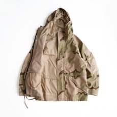 画像2: 00's US ARMY GORE-TEX DESERT CAMOUFLAGE COLD WEATHER PARKA 【SIZE : LARGE-REGULAR】 (2)