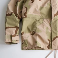 画像5: 00's US ARMY GORE-TEX DESERT CAMOUFLAGE COLD WEATHER PARKA 【SIZE : LARGE-REGULAR】 (5)