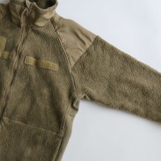 画像5: US MILITARY ECWCS GEN III COYOTE COLOR POLARTEC FLEECE ZIP LINER JACKET 【SIZE : MEDIUM-REGULAR】 (5)