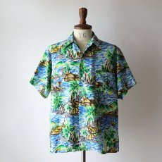 画像9: 60's UNKNOWN BRAND RAYON ALL OVER PATTERN S/S LOOP COLLAR HAWAIIAN SHIRT "MADE IN JAPAN" "MINT CONDITION" (9)