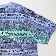 画像6: 〜90's L.A. GEAR COTTON ALL OVER BORDER PATTERN PRINT S/S TEE "MADE IN USA" (6)