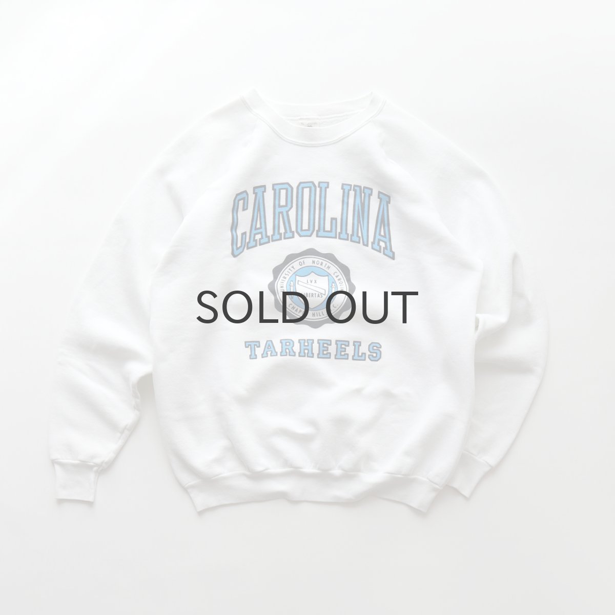 画像1: 〜90's FRUIT OF THE LOOM PRINT CREW NECK SWEAT "CAROLINA TARHEELS" "MADE IN USA" (1)