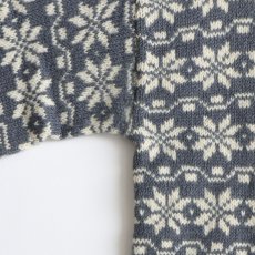 画像8: OLD UNKNOWN BRAND WOOL SNOWFLAKE PATTERN HAND KNIT BOAT NECK NORDIC SWEATER (8)