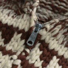 画像7: 〜80's UNKNOWN BRAND WOOL HAND KNIT COWICHAN ZIP CARDIGAN (7)