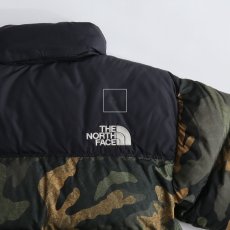 画像14: THE NORTH FACE "NOVELTY NUPTSE" CAMOUFLAGE PATTERN DOWN JACKET (14)